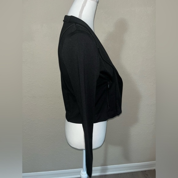 Banana Republic Black Knit Open Blazer - Picture 2 of 12